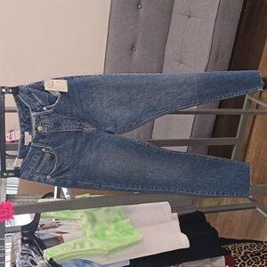 Good American Good Classic Frayed Jeans